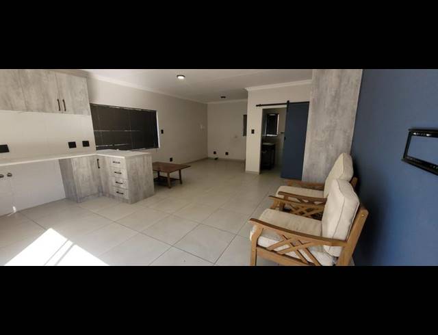 3 BEDROOM HOUSE FOR SALE IN MULBARTON
